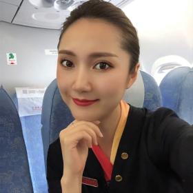 成都空姐爱上头等舱乘客，主动倒追并且成功结婚，6年后现状如何-图15